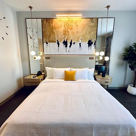 Chez Hotel アーリントンハイツ エクステリア 写真